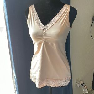Ruby Ribbon sleep top size 36